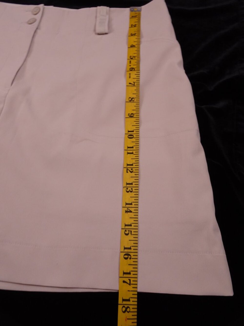 Nike Golf Skort Size 12 Khaki Tan Double button Tennis Fit Dry Athletic Skirt - Picture 8 of 9